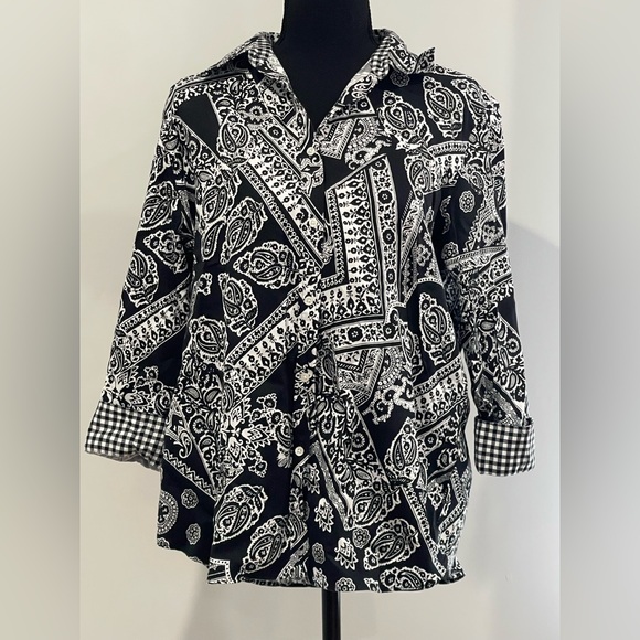 Chaps XL No Iron Black and White Paisley Button-Up Shirt 279 - Picture 1 of 9
